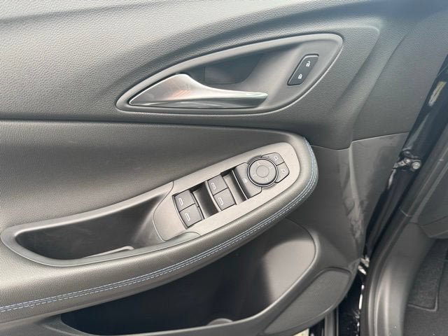 New 2026 Buick Encore GX Sport Touring FWD image 3