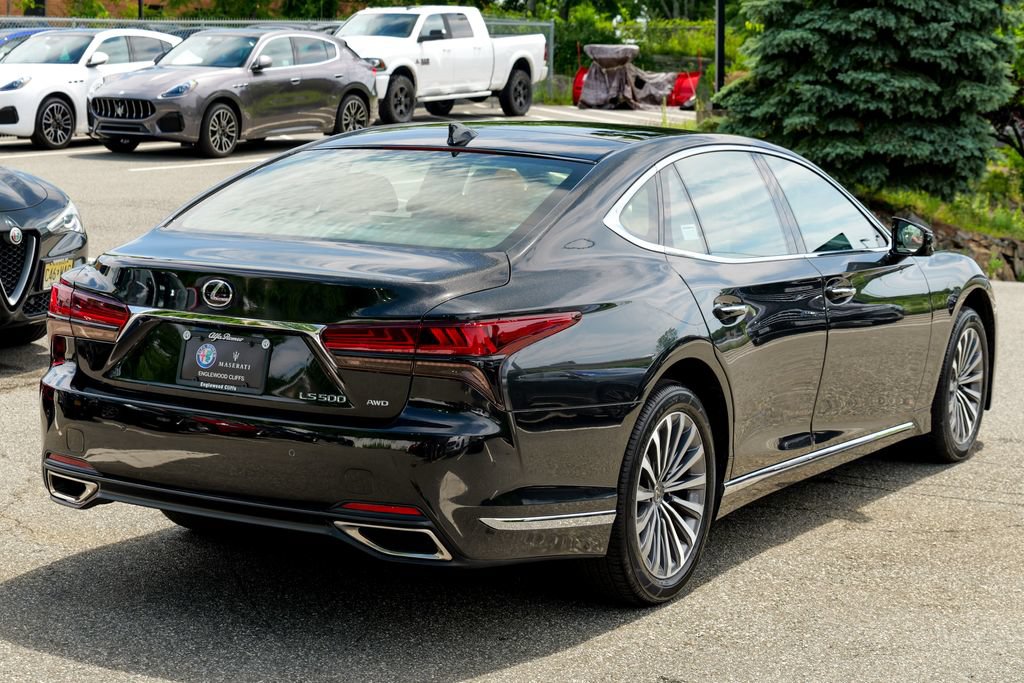 Used 2024 Lexus LS 500 AWD w/ Interior Upgrade Package image 7