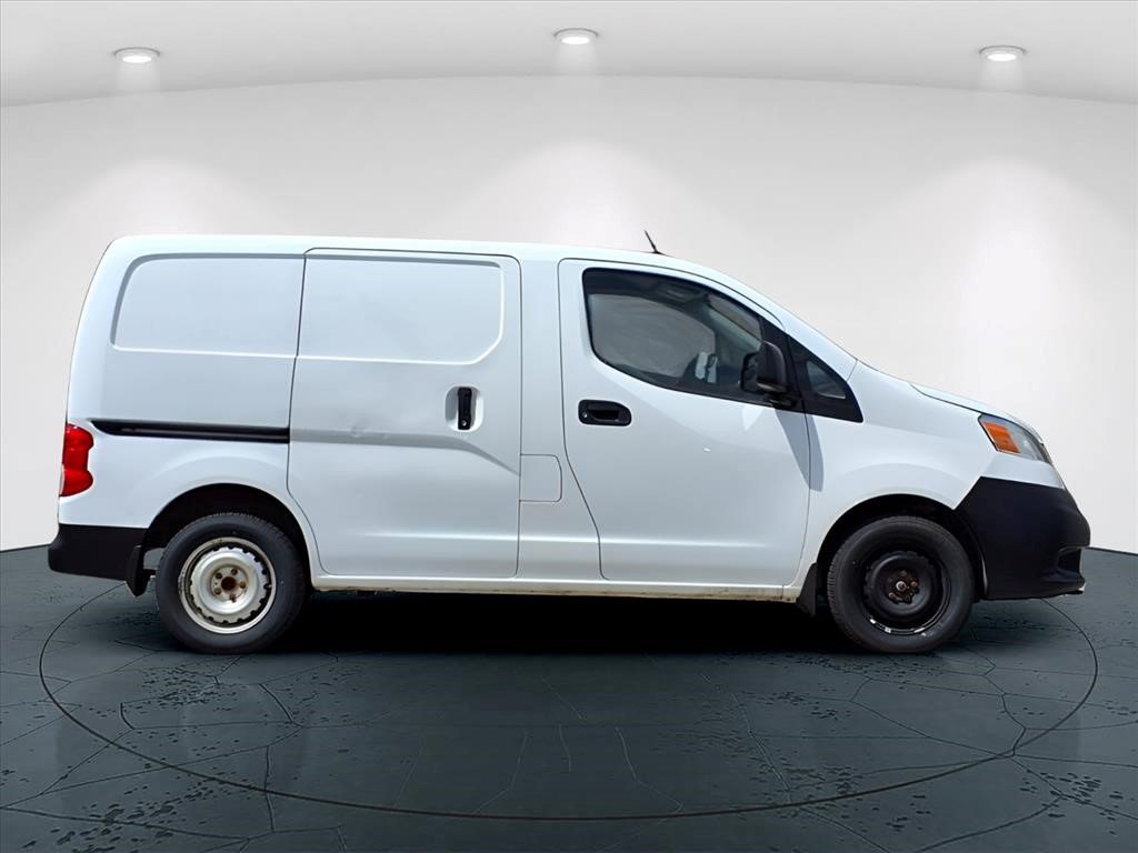 Used 2017 Nissan NV200 S FWD image 2