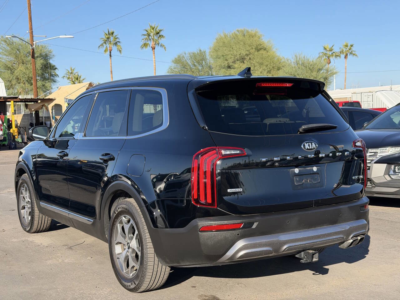 Used 2020 Kia Telluride EX image 7