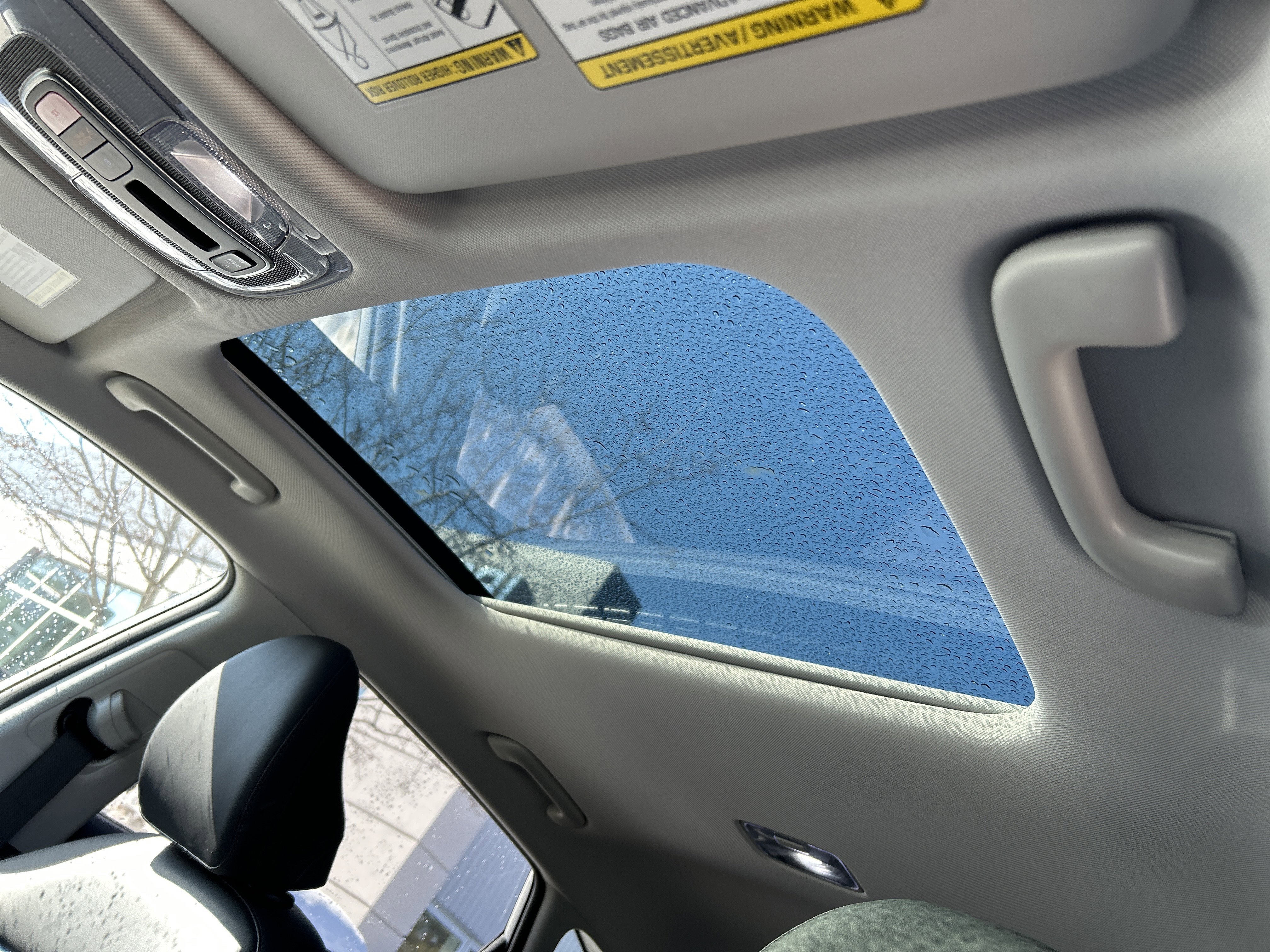 Certified 2025 Hyundai Kona Limited image 28