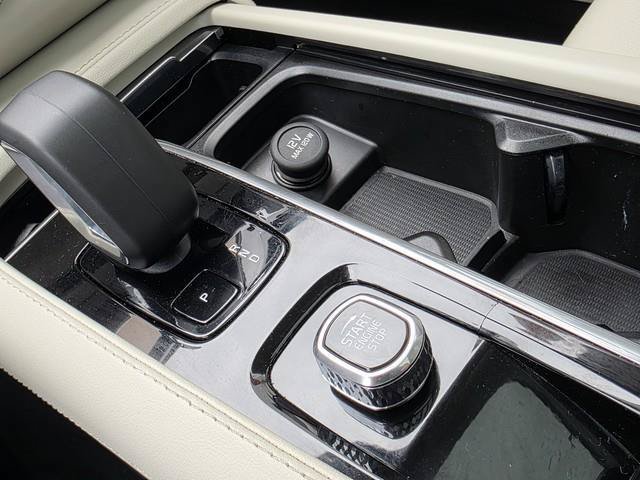 Used 2023 Volvo XC90 B5 Core AWD/4WD image 19