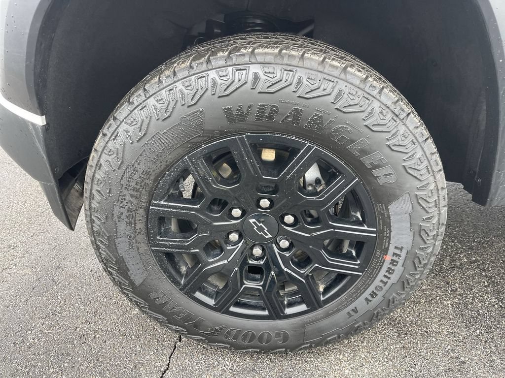 New 2026 Chevrolet Colorado Trail Boss AWD/4WD image 10