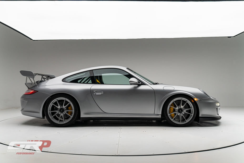 Used 2010 Porsche 911 GT3 RS RWD image 2