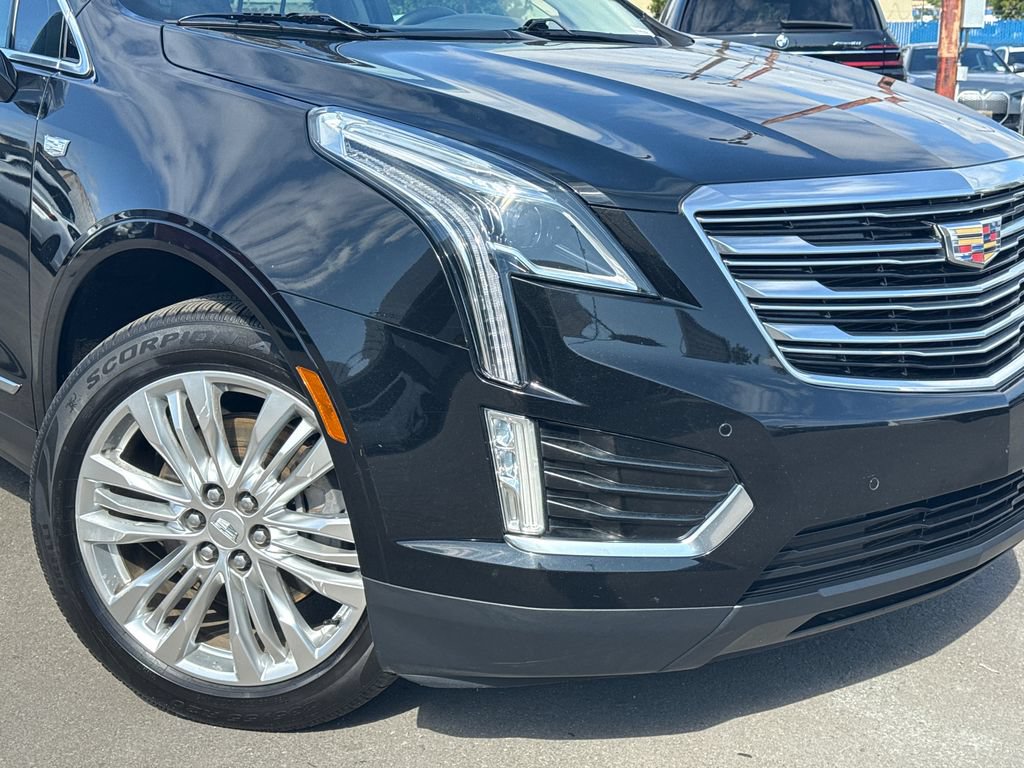 Used 2017 Cadillac XT5 Premium Luxury w/ Advanced Security Package FWD image 6
