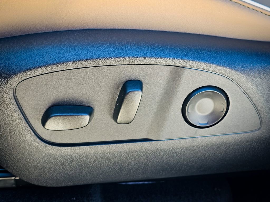 New 2026 Buick Enclave Preferred w/ Power Package image 15