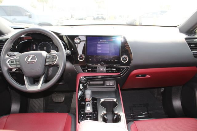 Certified 2024 Lexus NX 250 FWD image 10