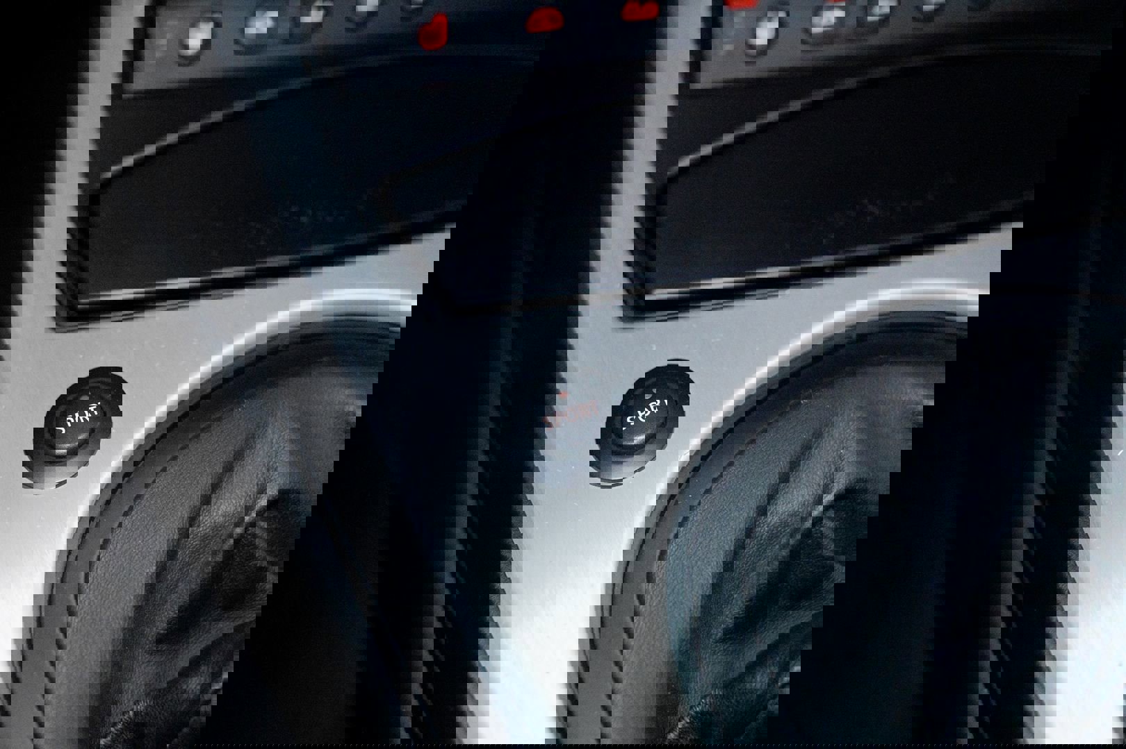 Used 2006 BMW M Roadster RWD image 39