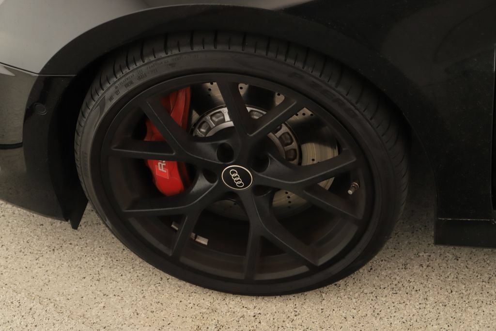 Certified 2024 Audi RS 3 w/ Carbon Package AWD/4WD image 33