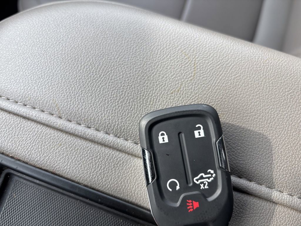 Used 2020 Chevrolet Silverado 1500 LTZ w/ LTZ Plus Package image 39