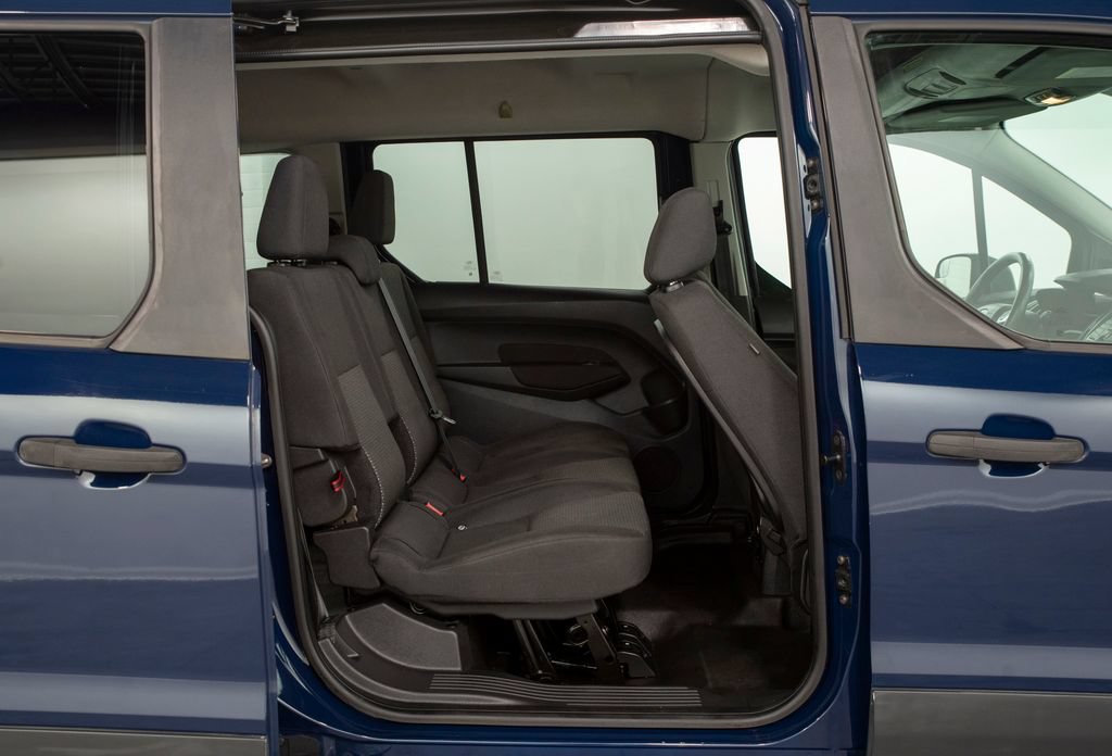 Used 2016 Ford Transit Connect XL FWD image 17