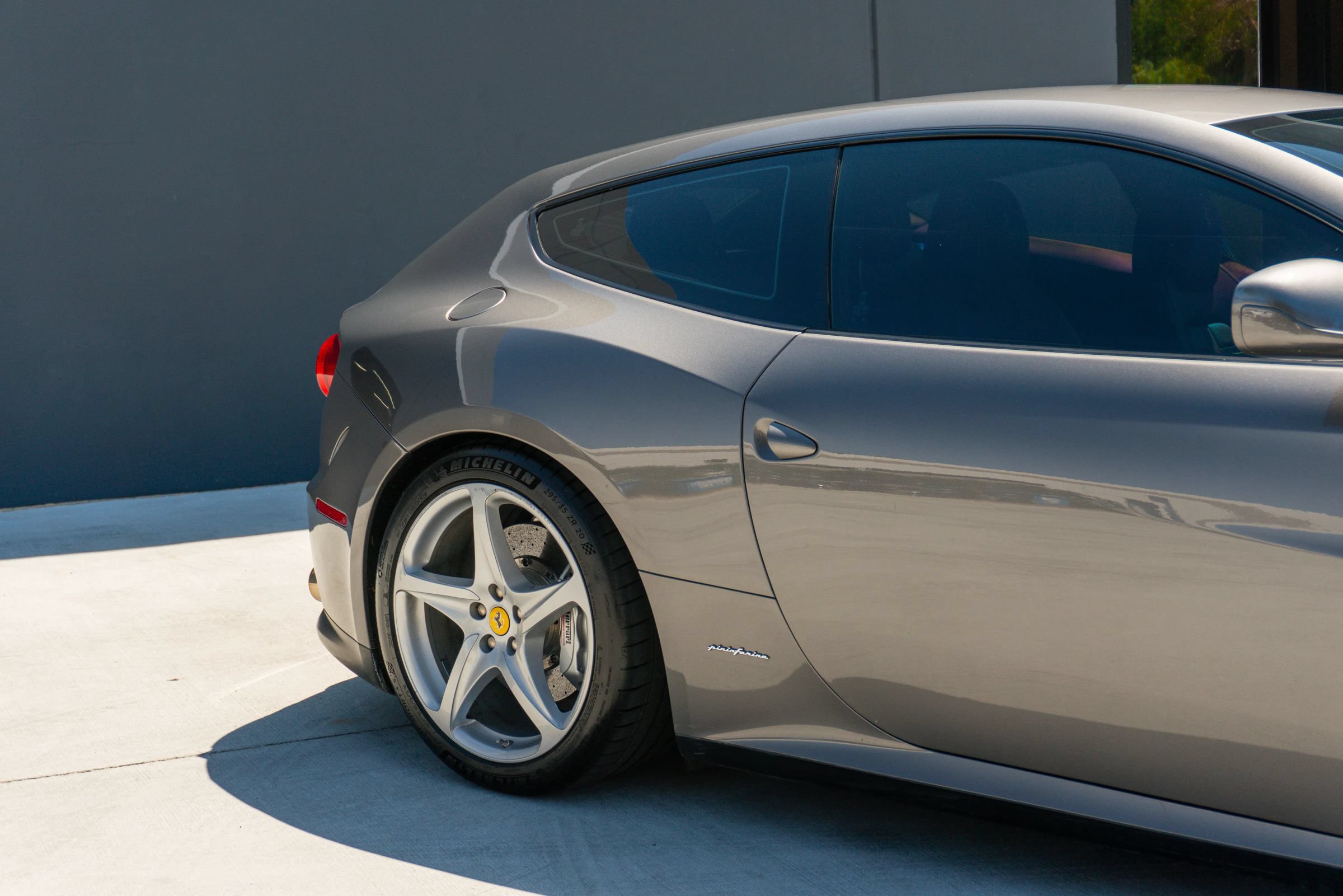 Used 2012 Ferrari FF AWD/4WD image 33