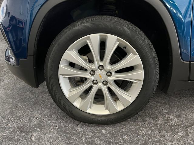 Used 2020 Chevrolet Trax Premier AWD/4WD image 12