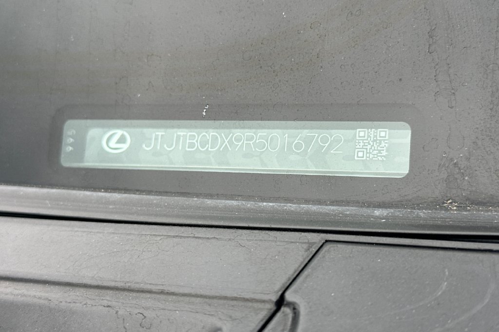Used 2024 Lexus GX 550 w/ Accessory Package (2T) AWD/4WD image 3