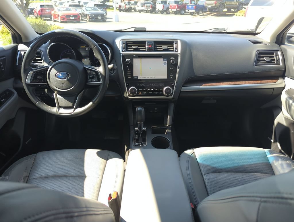 Used 2018 Subaru Outback 2.5i Limited AWD/4WD image 24