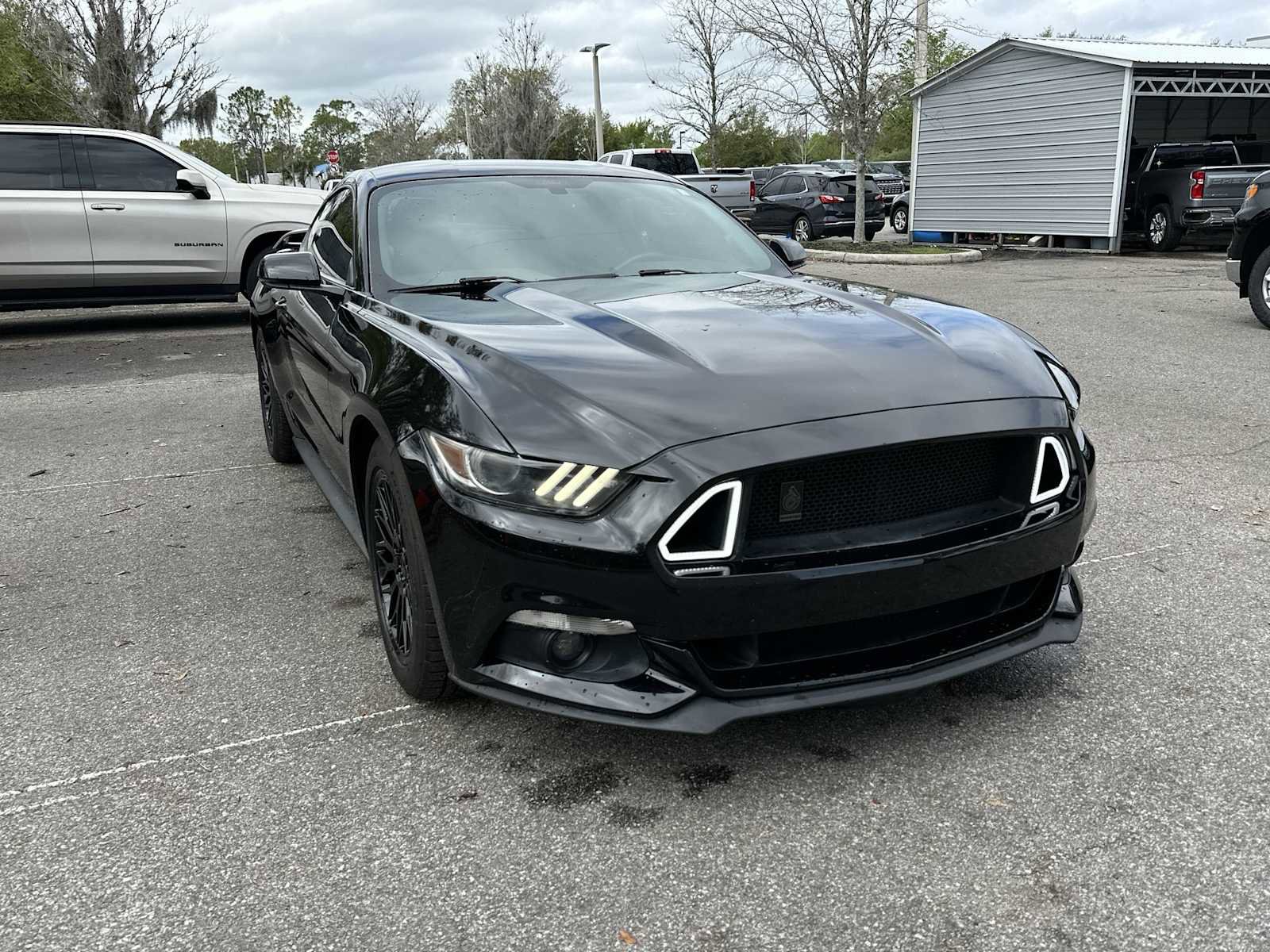 Used 2017 Ford Mustang Premium image 8