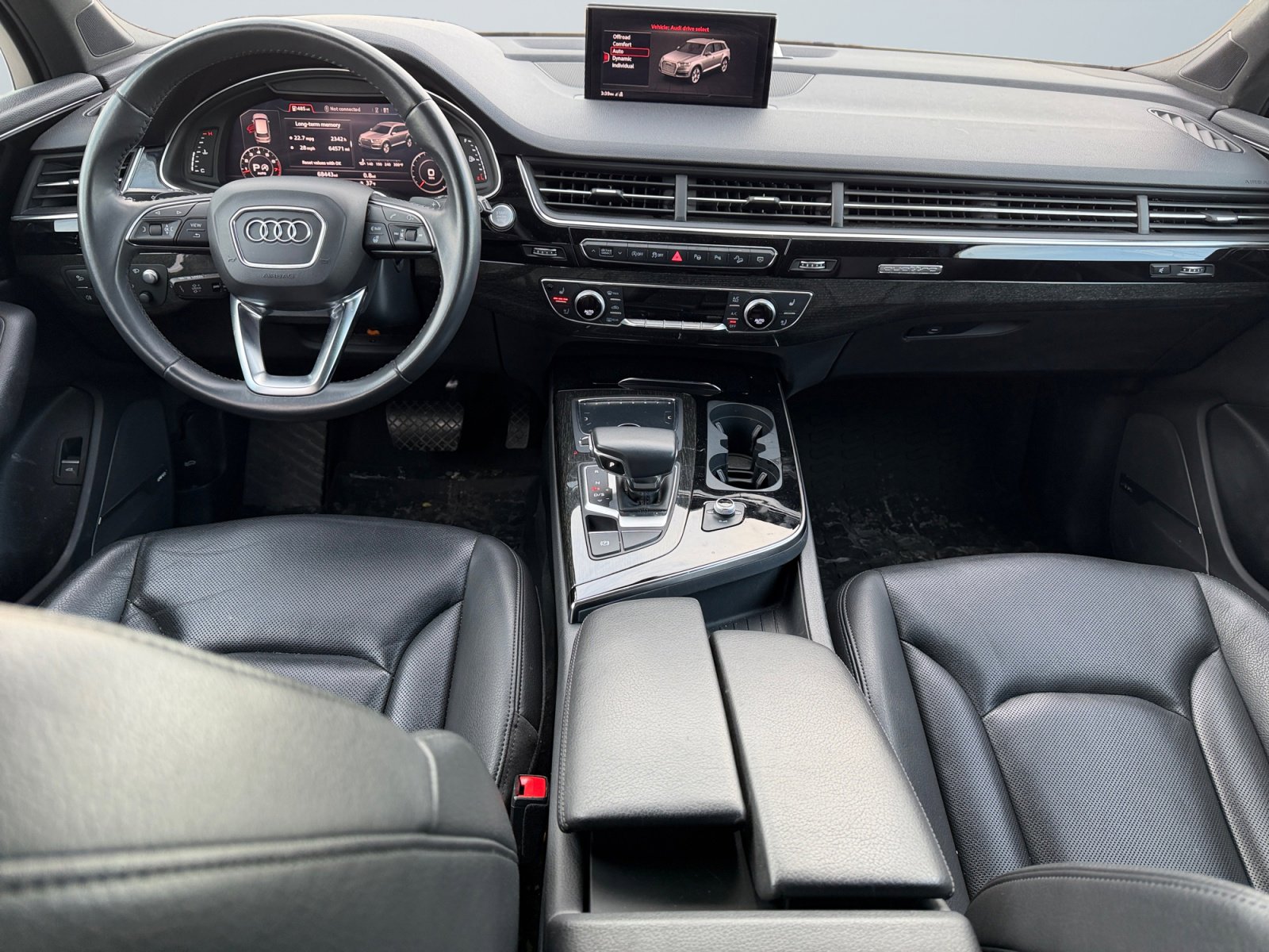 Used 2019 Audi Q7 3.0T Prestige image 11