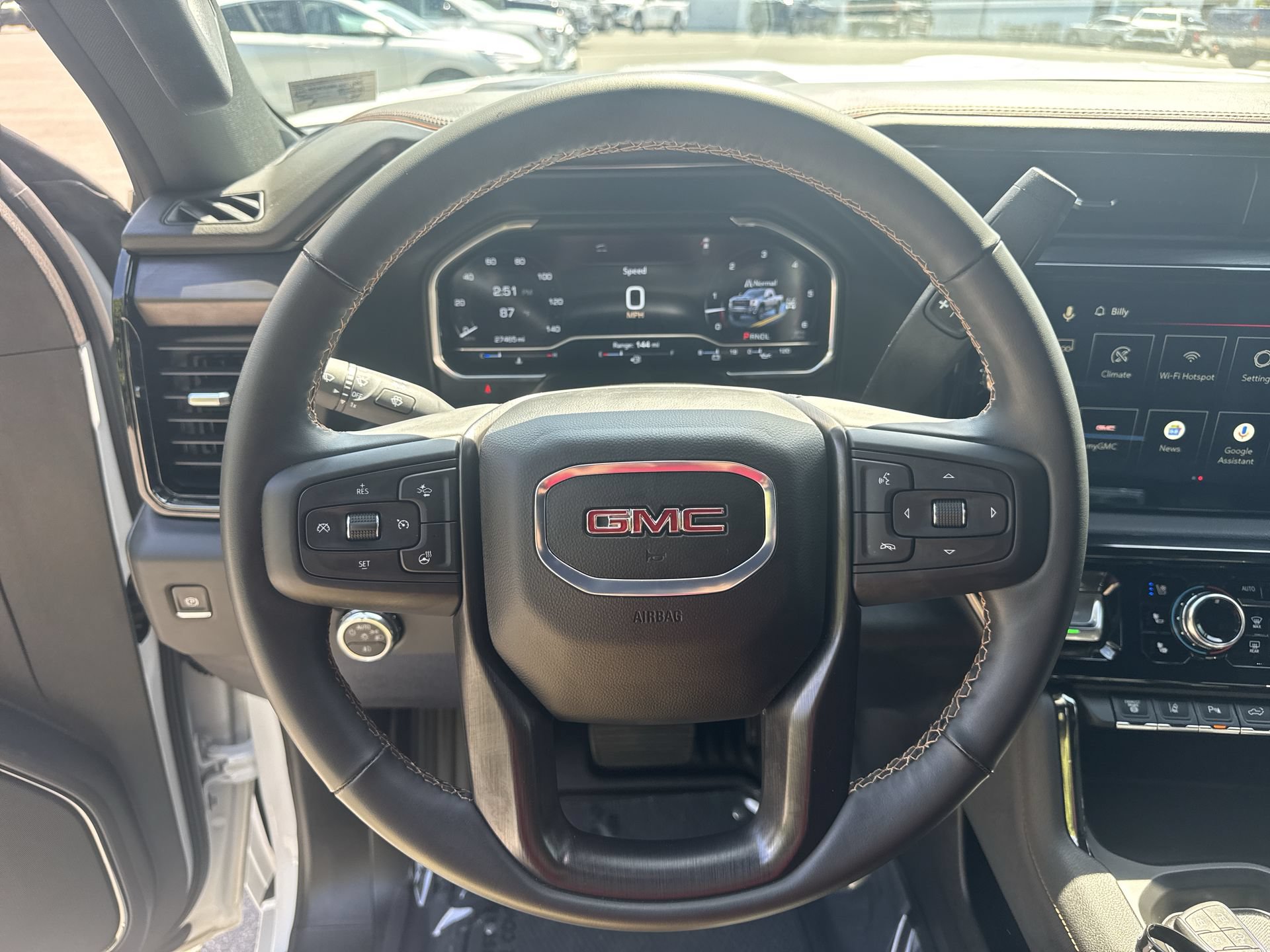 Used 2024 GMC Sierra 2500 AT4 w/ AT4 Premium Plus Package AWD/4WD image 11