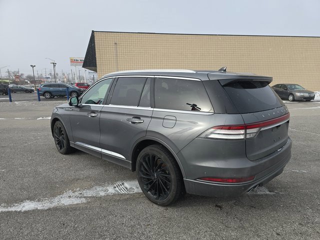 Used 2021 Lincoln Aviator Reserve w/ Equipment Group 210A image 6
