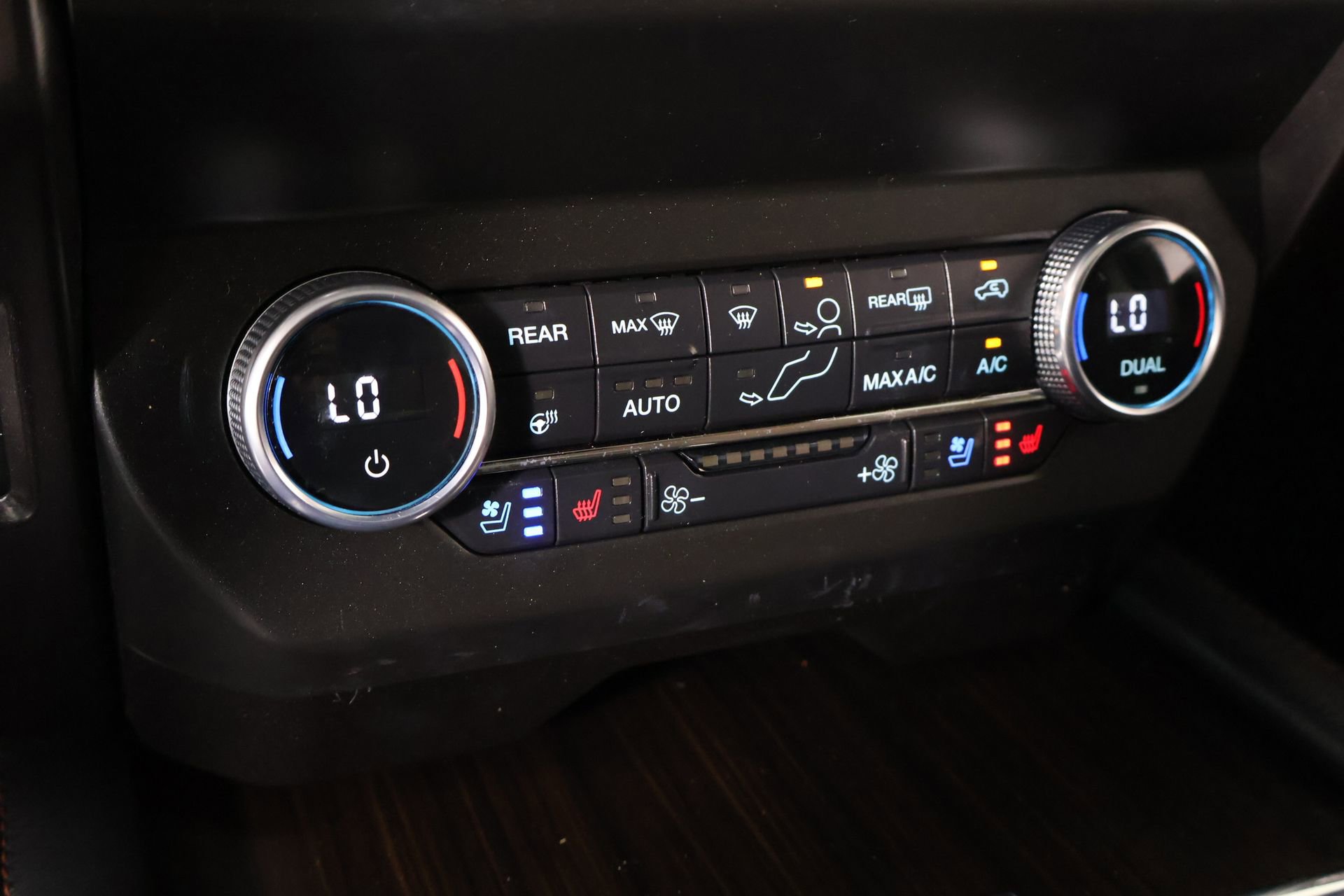 Used 2021 Ford Expedition King Ranch image 8