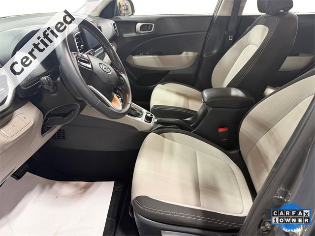 Certified 2024 Hyundai Venue SEL image 9