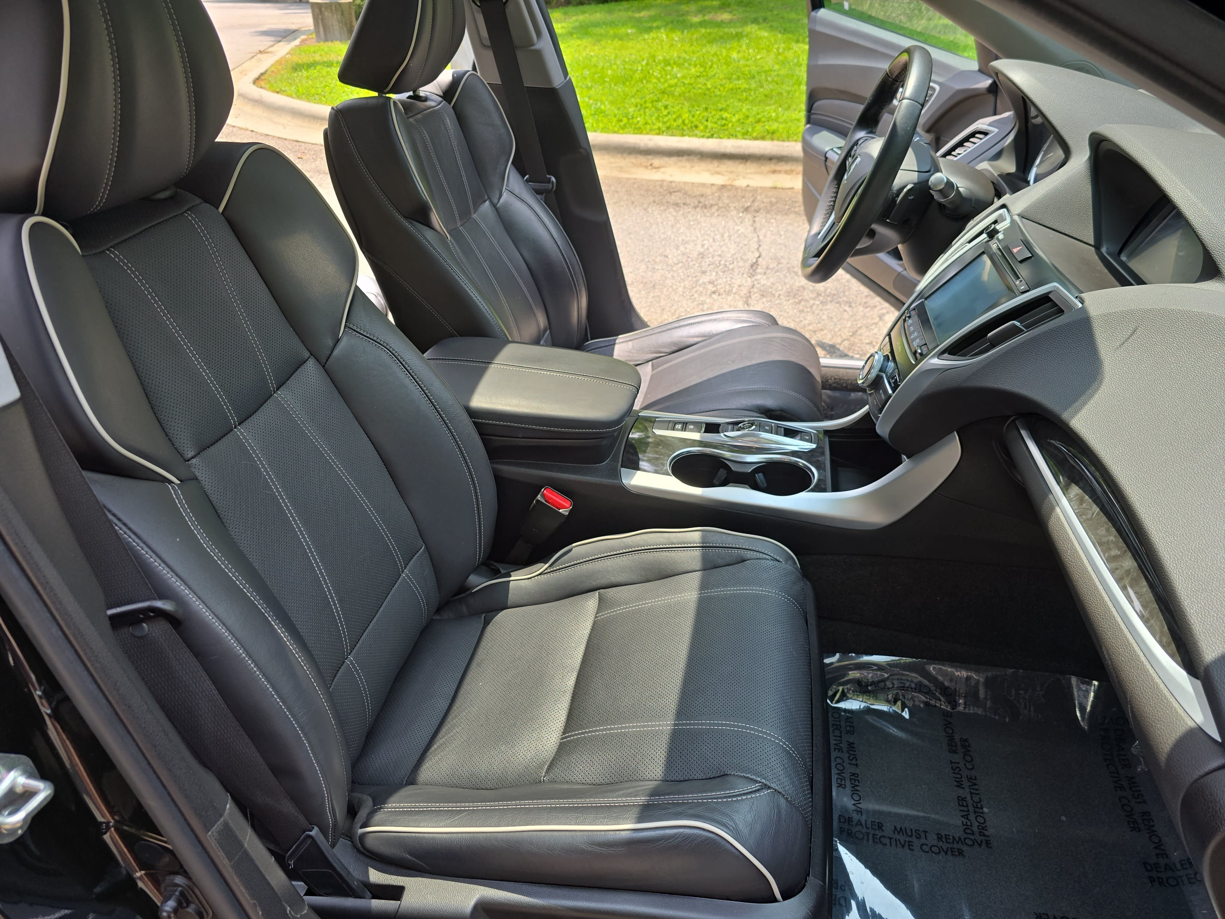 Used 2018 Acura TLX w/ Technology Package FWD image 10
