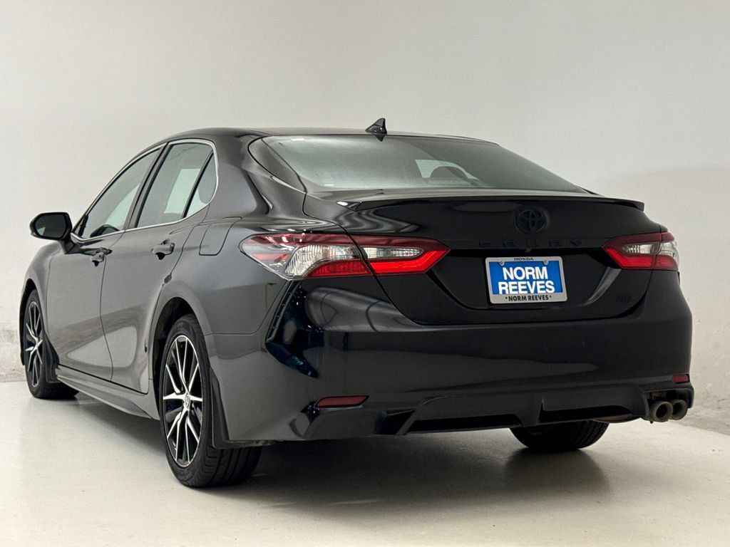 Used 2023 Toyota Camry SE FWD image 7