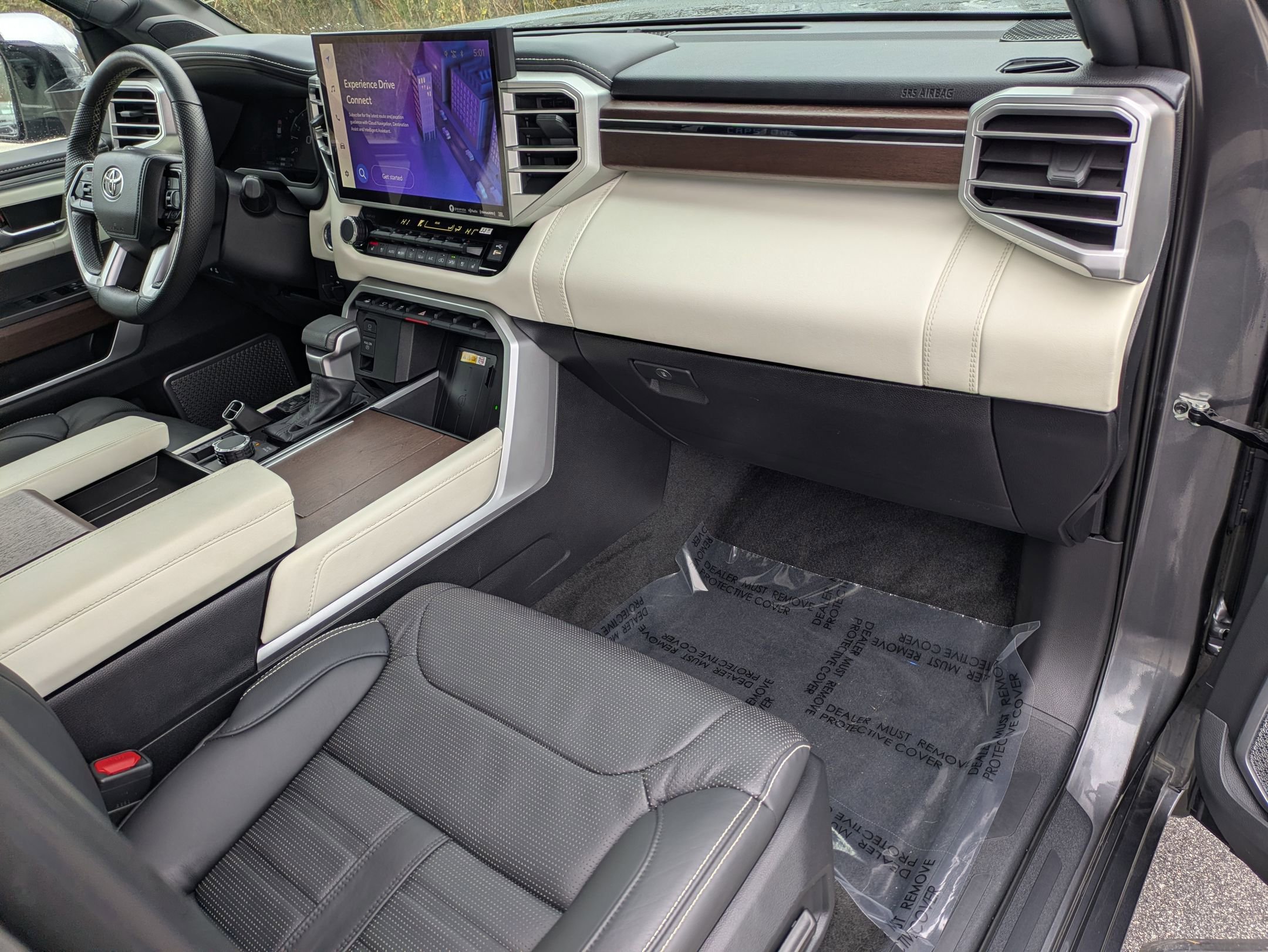 Used 2024 Toyota Sequoia Capstone image 28