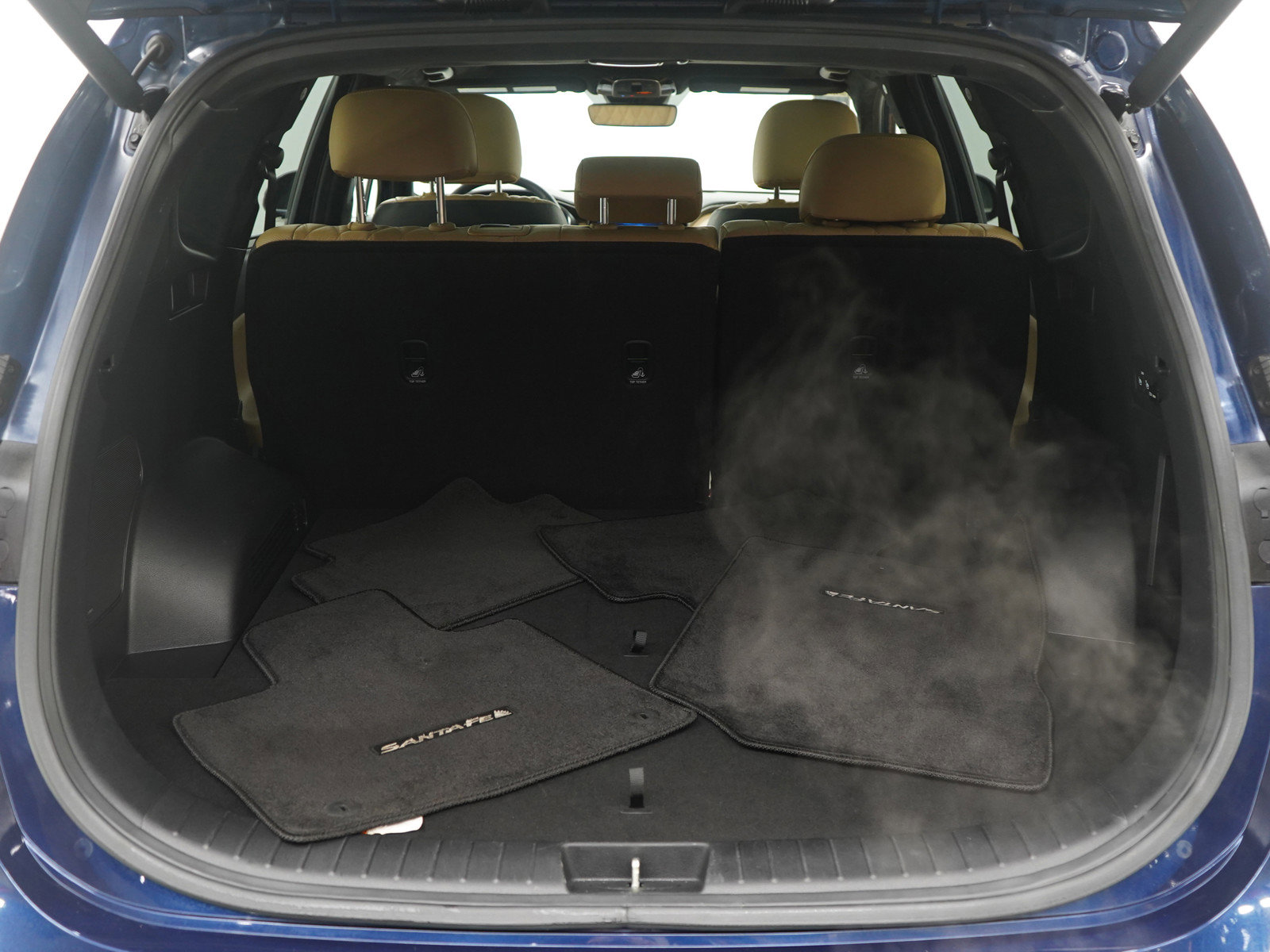 Used 2021 Hyundai Santa Fe Calligraphy image 17