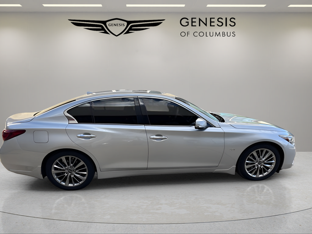 Used 2018 INFINITI Q50 Luxe w/ Sensory Package (Luxe) AWD/4WD image 3