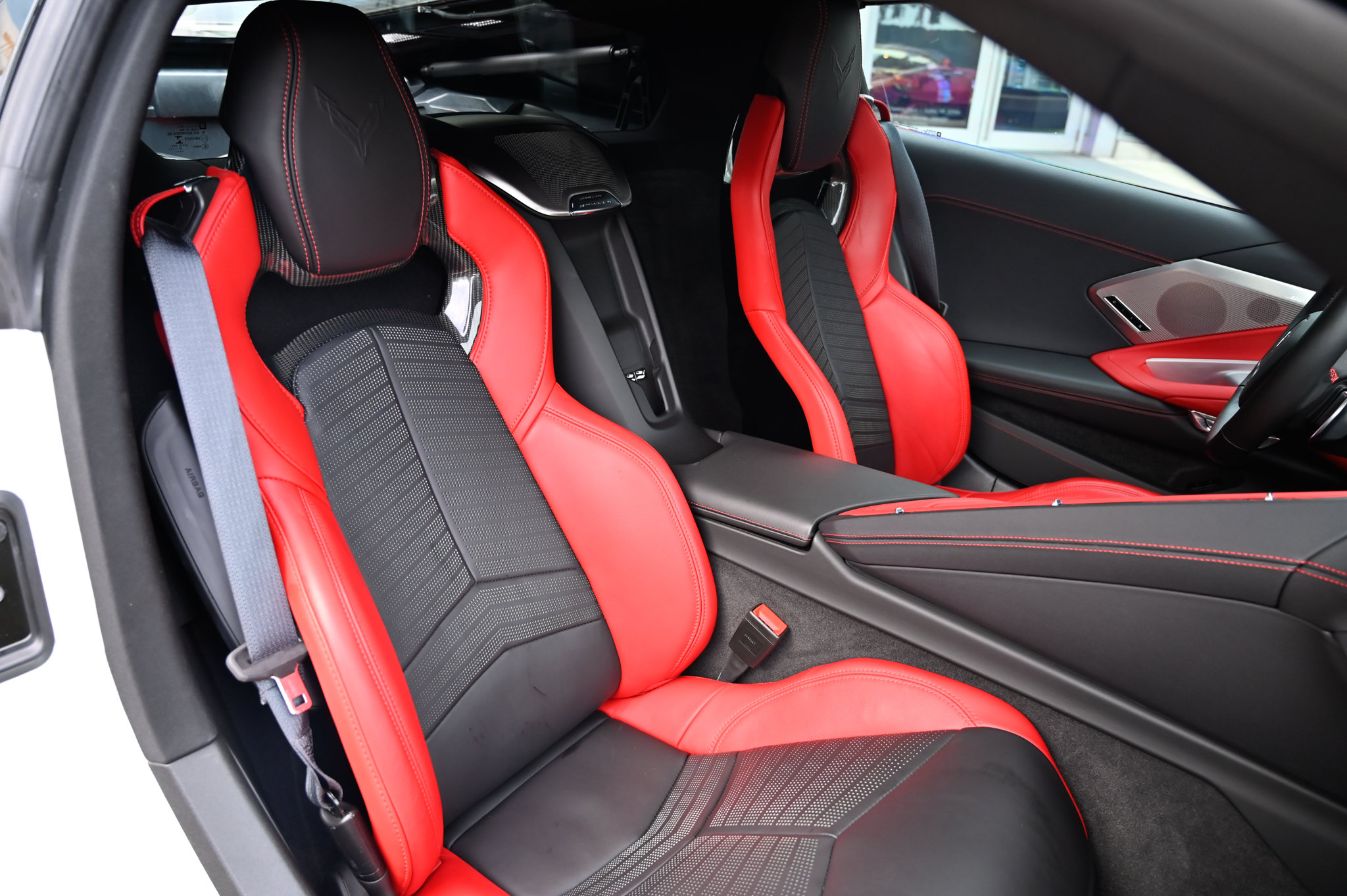 Used 2022 Chevrolet Corvette Stingray Preferred Cpe w/ Z51 Performance Package RWD image 42
