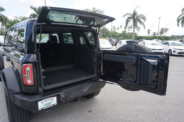 Used 2025 Ford Bronco Outer Banks w/ Sasquatch Package AWD/4WD image 20