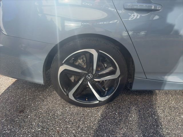 Used 2022 Honda Accord Sport image 9