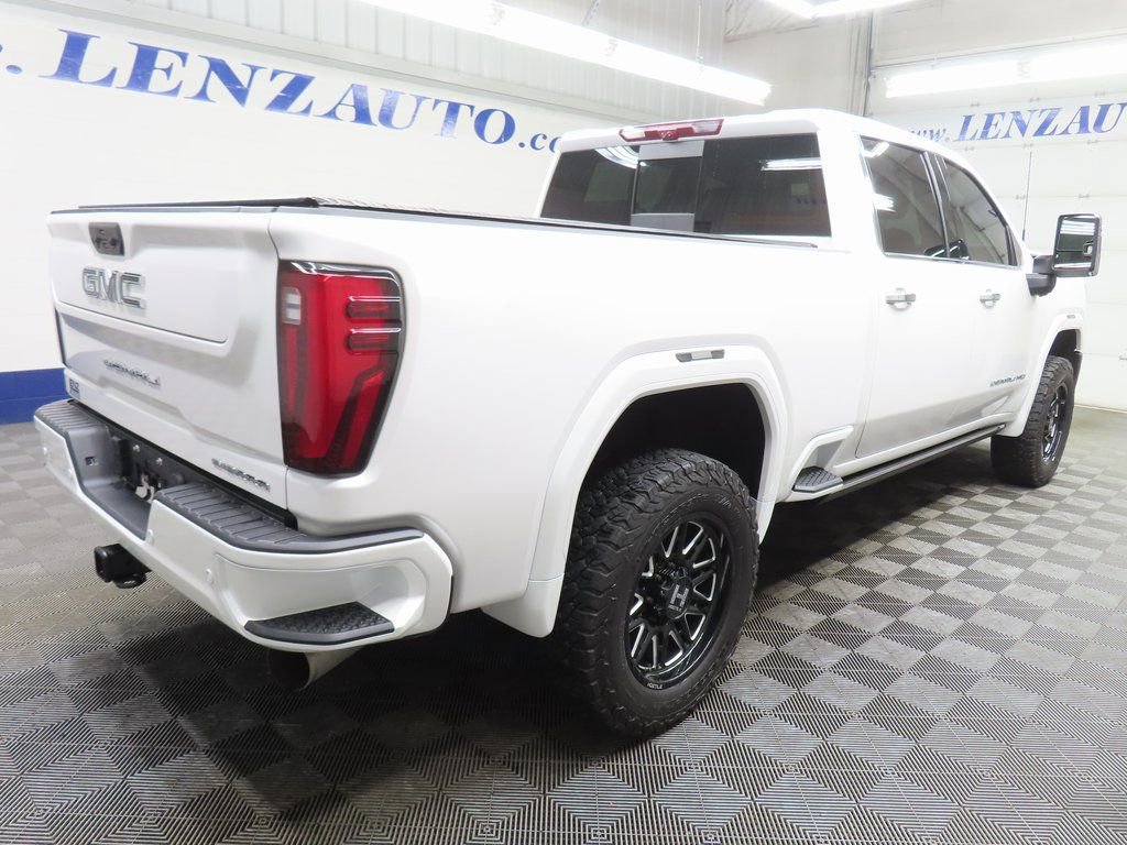 Used 2024 GMC Sierra 3500 Denali w/ Denali Reserve Package image 4