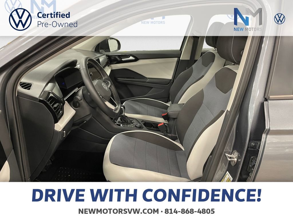 Certified 2025 Volkswagen Taos S image 9