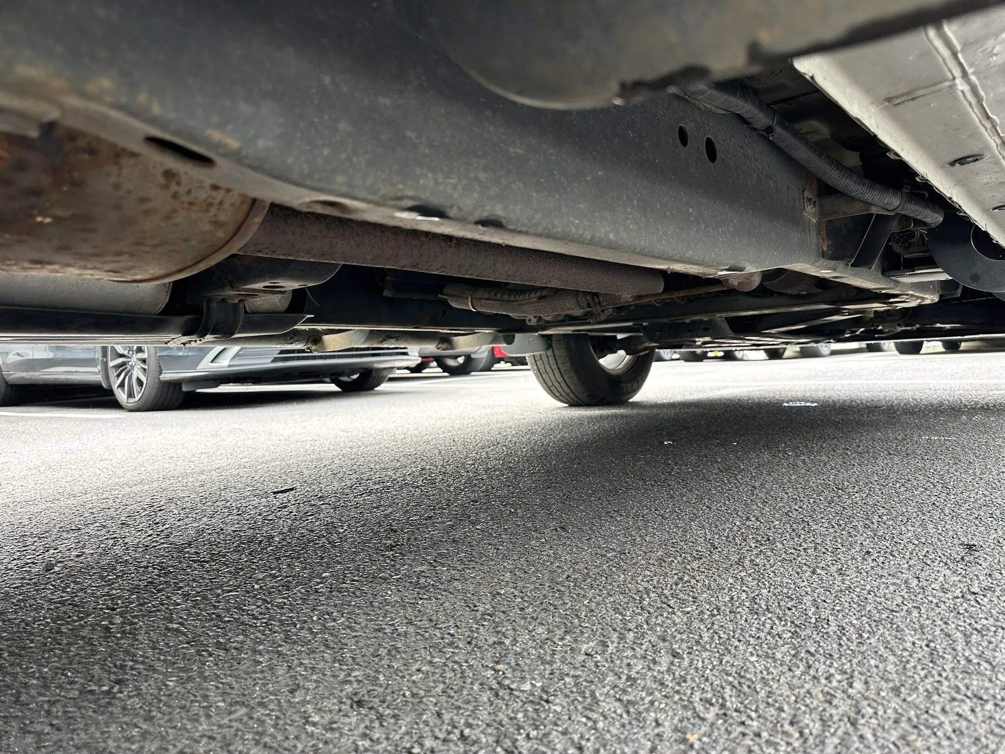 Used 2018 Nissan Titan SV AWD/4WD image 19