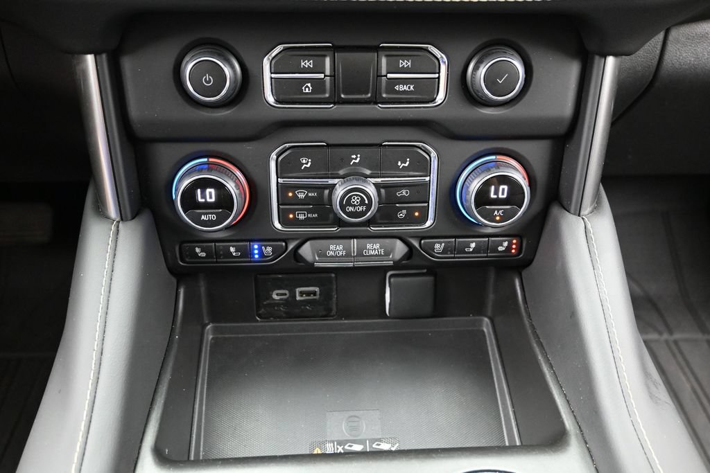 Used 2023 Chevrolet Tahoe Premier w/ Advanced Technology Package AWD/4WD image 42