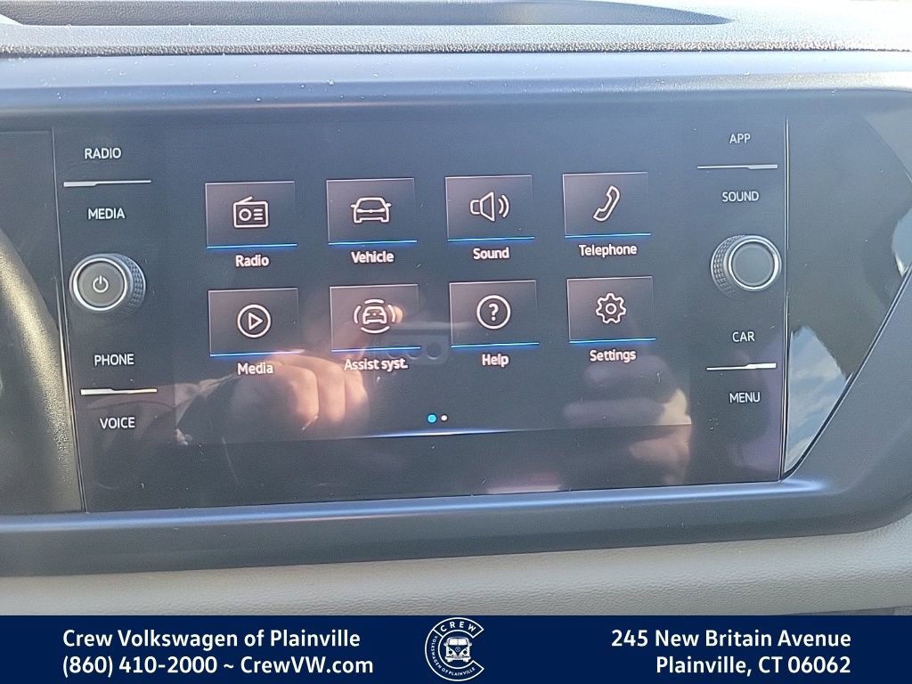 Certified 2022 Volkswagen Taos SE image 7