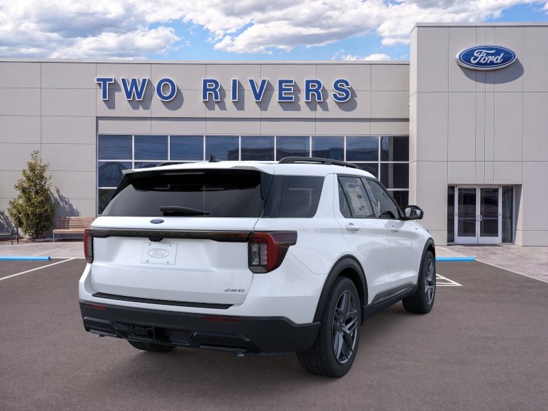 New 2026 Ford Explorer ST-Line w/ ST-Line Street Pack AWD/4WD image 8