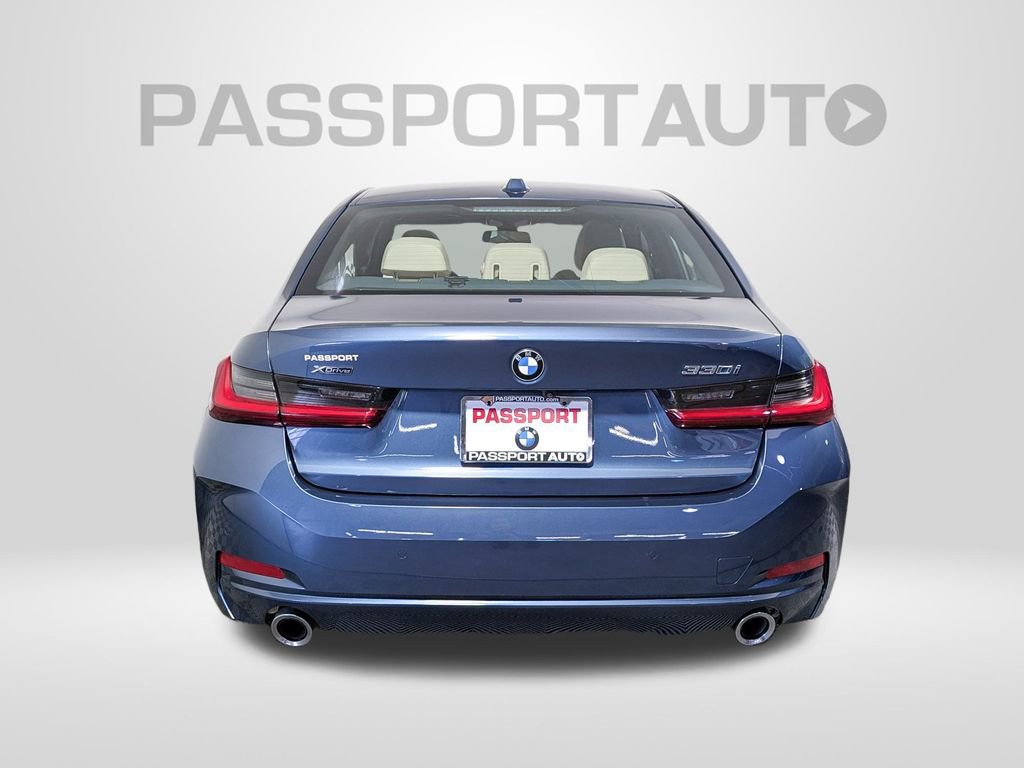 Used 2025 BMW 330i xDrive Sedan w/ M Sport Package image 6