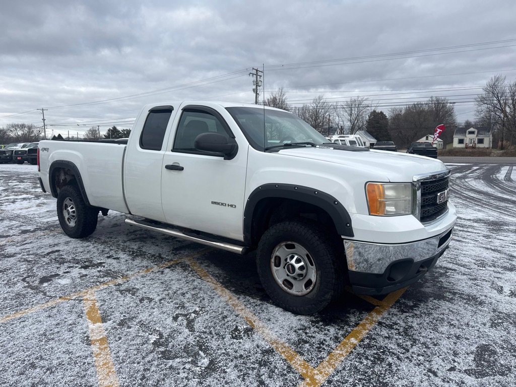 Used 2011 GMC Sierra 2500 W/T image 4