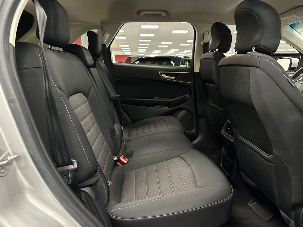 Used 2017 Ford Edge SEL FWD image 28