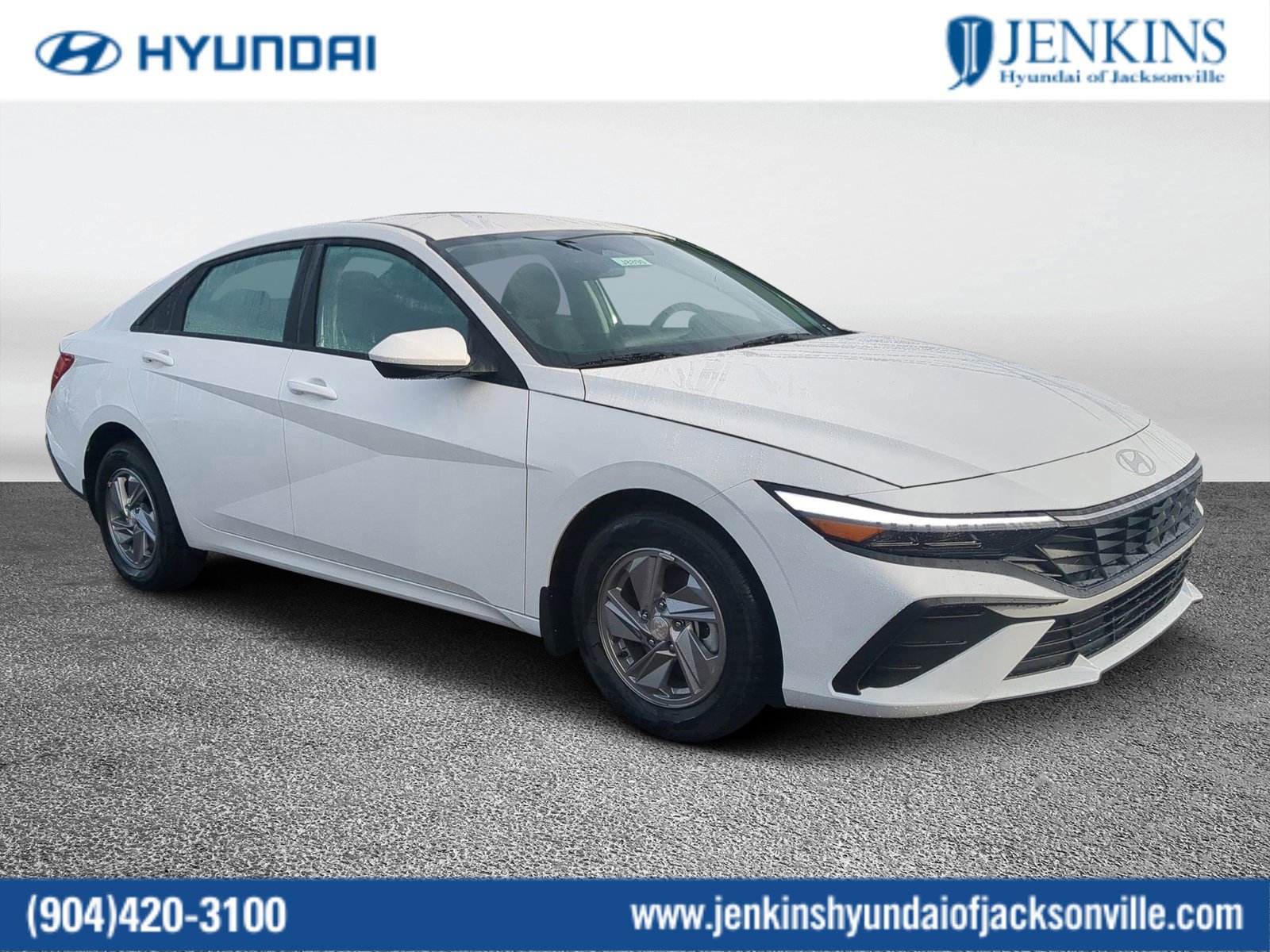 New 2025 Hyundai Elantra SE w/ Cargo Package