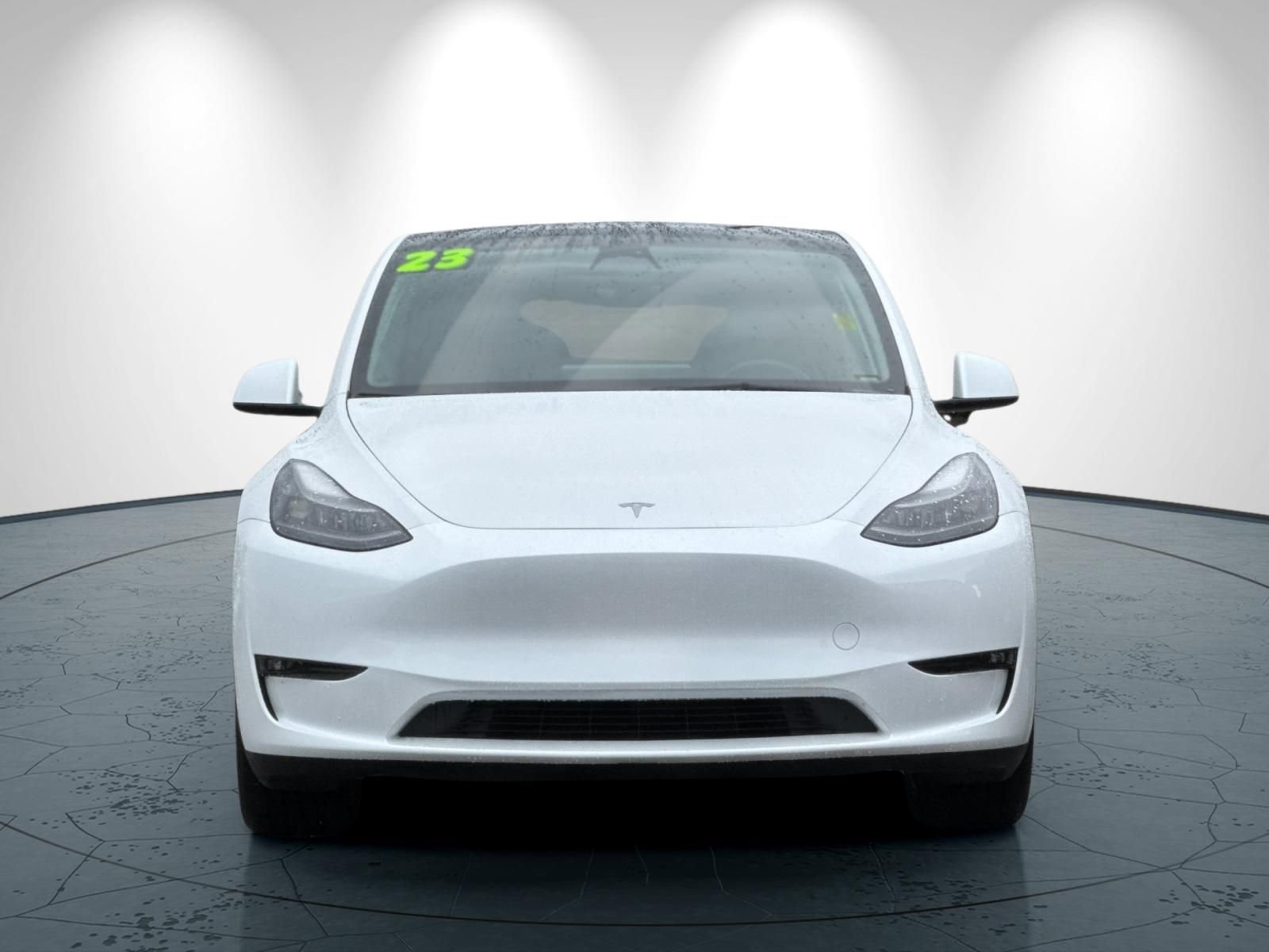 Used 2023 Tesla Model Y Long Range AWD/4WD image 9