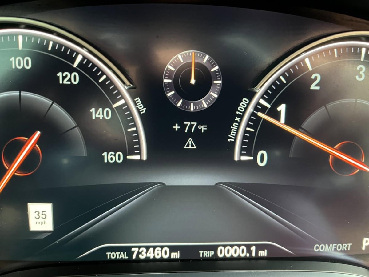 Used 2016 BMW 750i RWD image 19