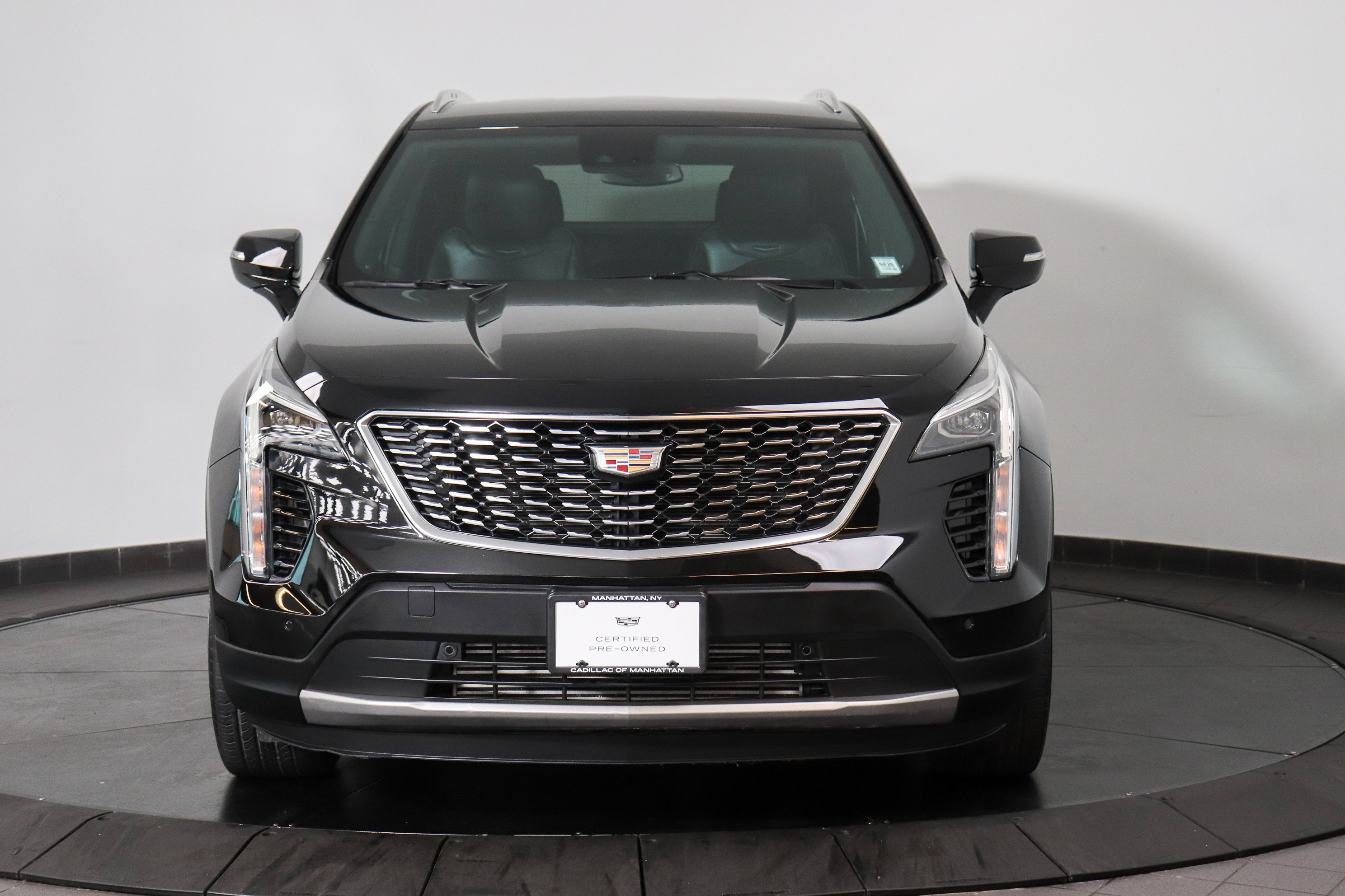 Used 2023 Cadillac XT4 Premium Luxury AWD/4WD image 10