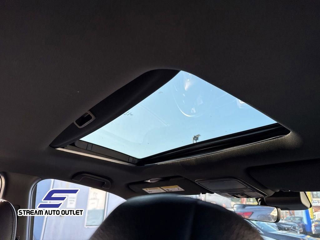 Used 2022 Honda Pilot TrailSport image 13