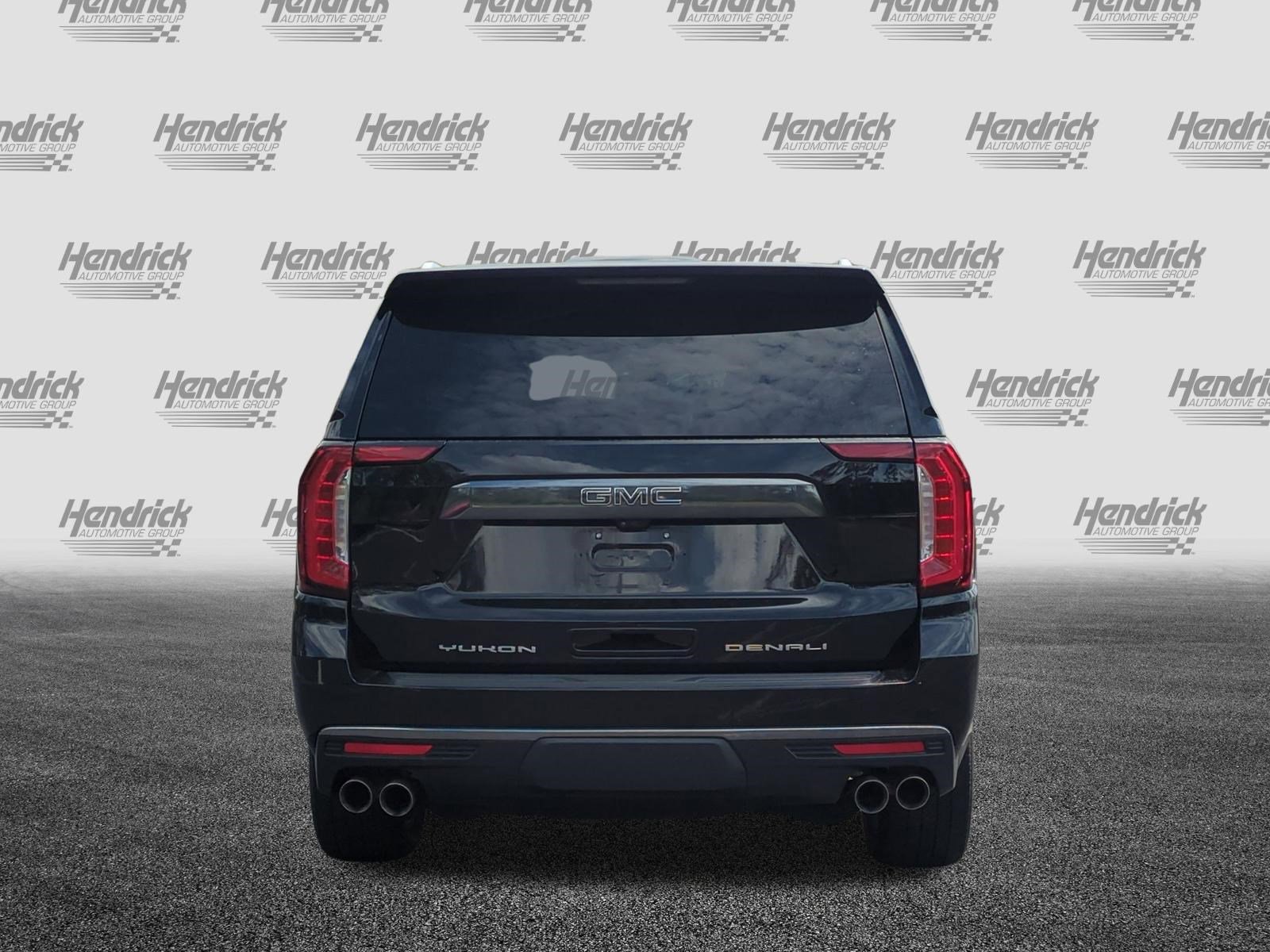 Used 2023 GMC Yukon Denali Ultimate AWD/4WD image 8