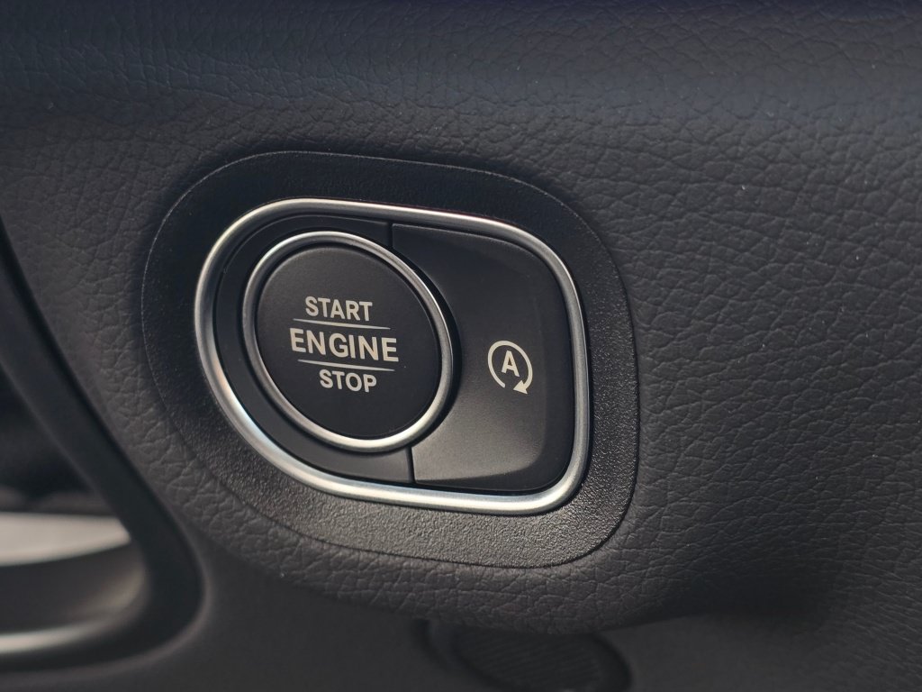 New 2026 Mercedes-Benz GLS 450 4MATIC image 39