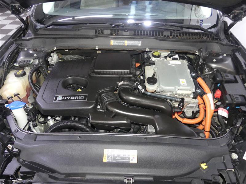 Used 2016 Ford Fusion Titanium FWD image 12